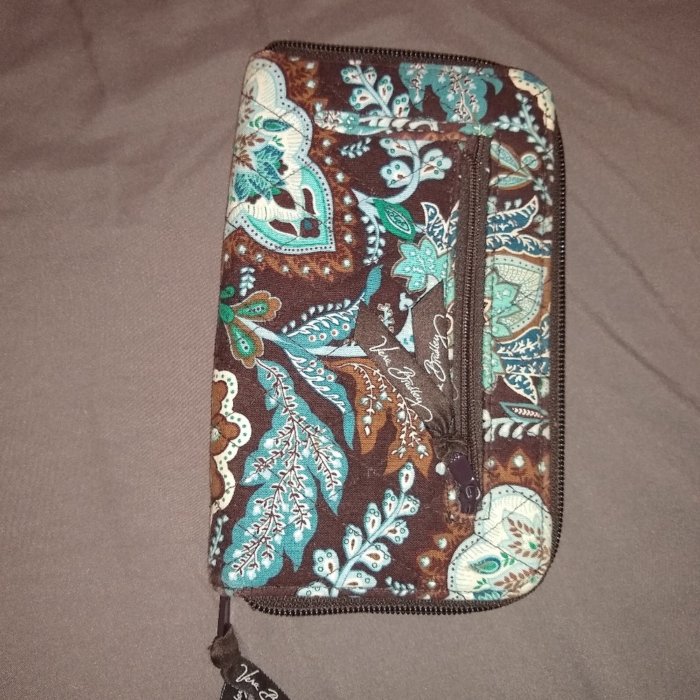 Vera Bradley wallet